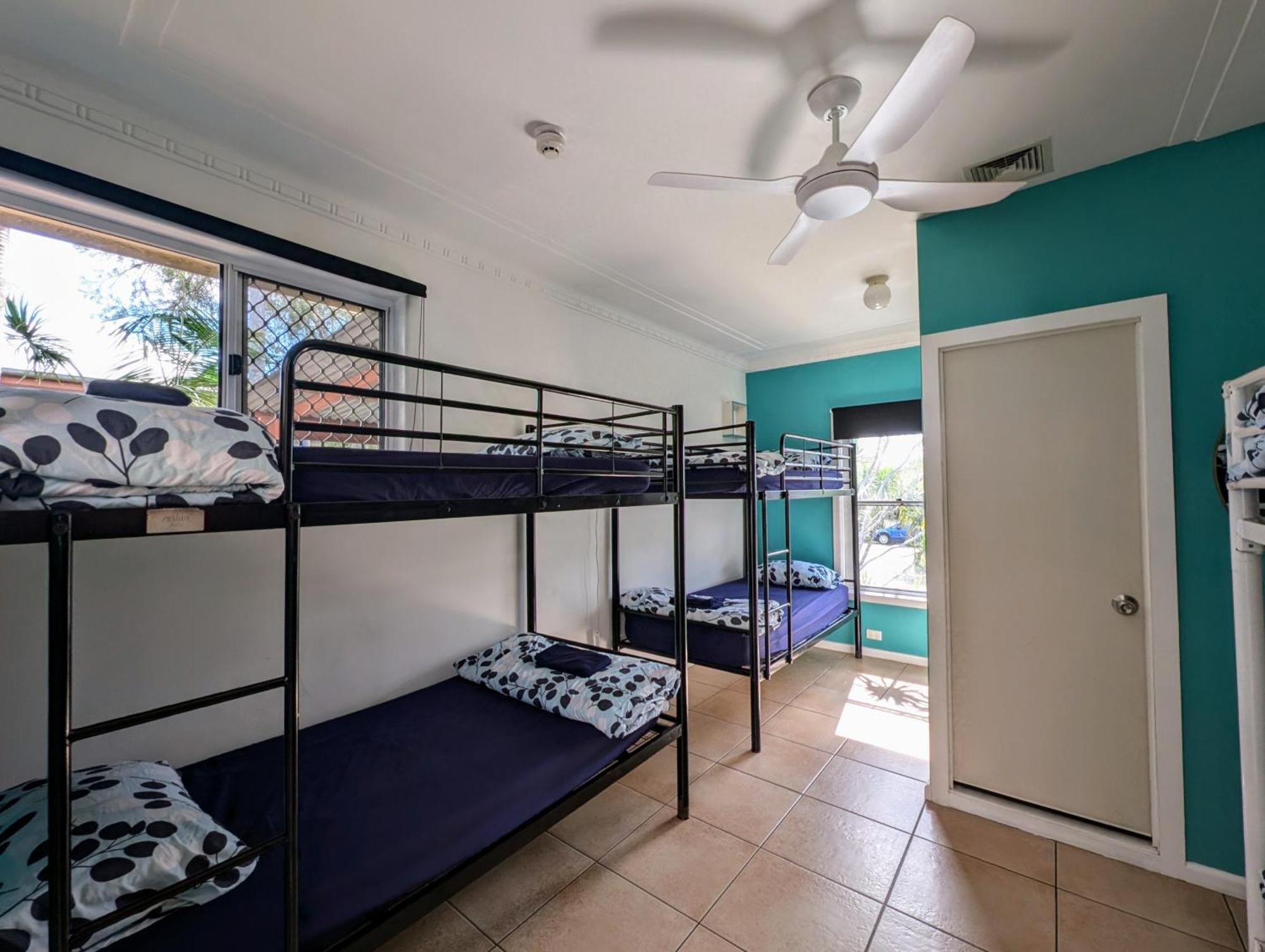 Ozzie Pozzie Backpackers - Yha Hostel *